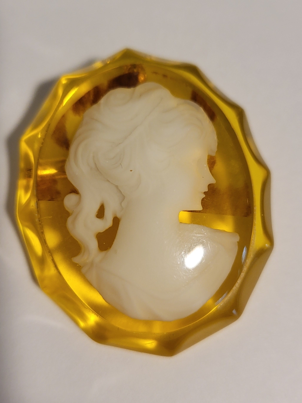 Vintage-Inspired Amber Cameo Brooch, Pendant - Bakelite Inspired